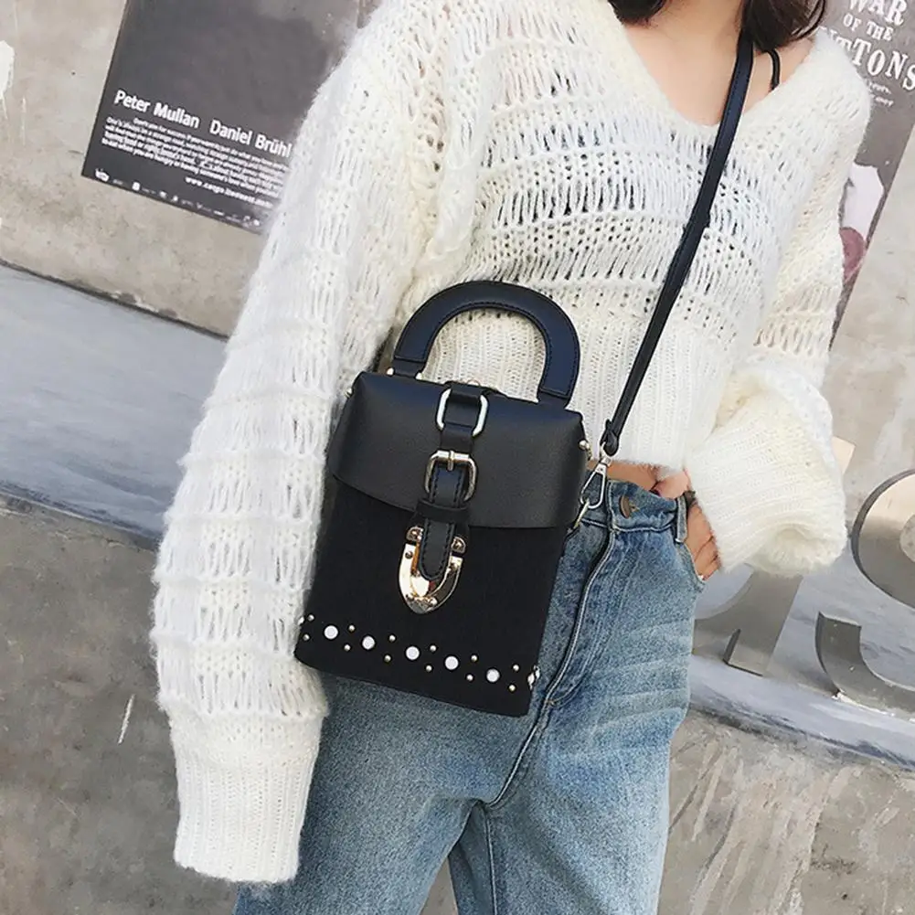 

Leather Rivet Inlaid Buckle Women Bucket Shoulder Bag Party Handbag Top Quality Women Bag Brand Leather Handbags