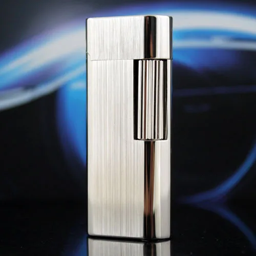 

S.T Memorial Catier lighter ! New In Box Serial number KD204