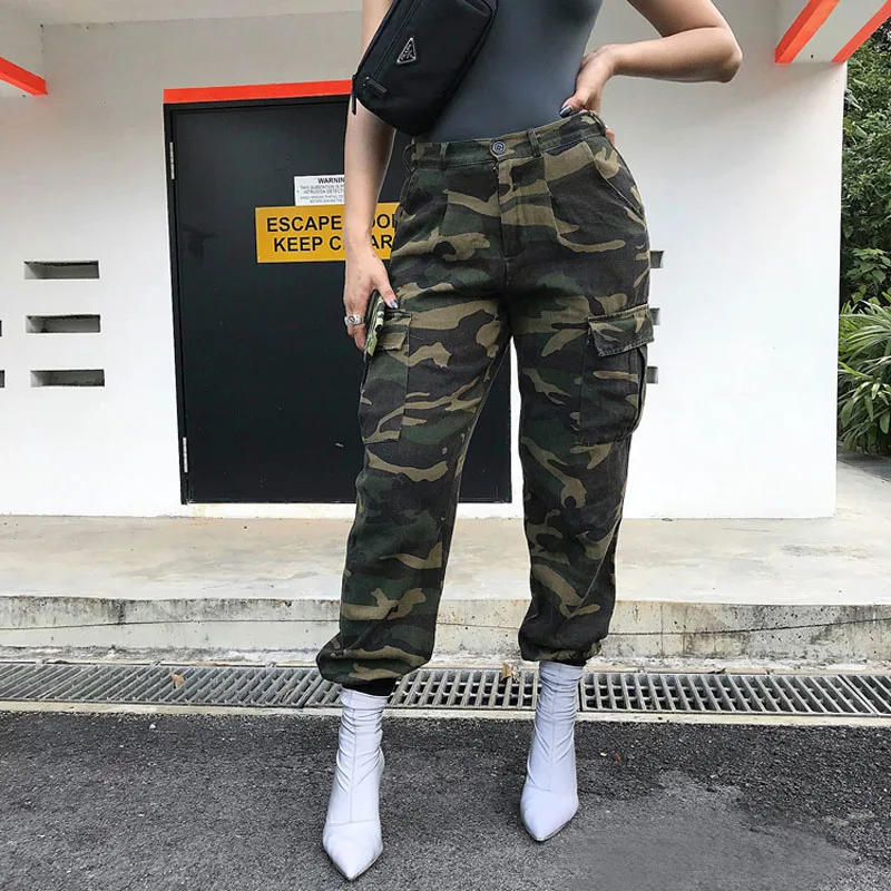 

Washed Camouflage Old Pattern Side Pocket Tooling Elastic Waist Closing Trousers