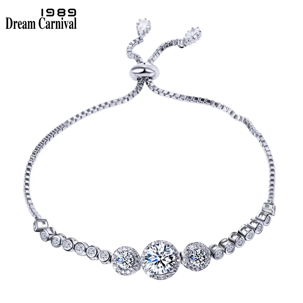 

DreamCarnival 1989 New Fancy Design Office Lady Special Cubic Zirconia Stones High Quality Chain Free Size Bracelet SB06028-F