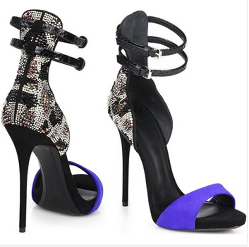 Знаменитости украшен стразами лодыжки двойной ремешок с пряжкой сандалии Леопардовый каблук змея тиснением платье обувь