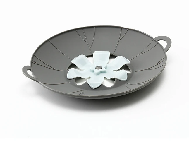 Rotatable lid kitchen gadget Silicone flower type anti overflow lid-in ...
