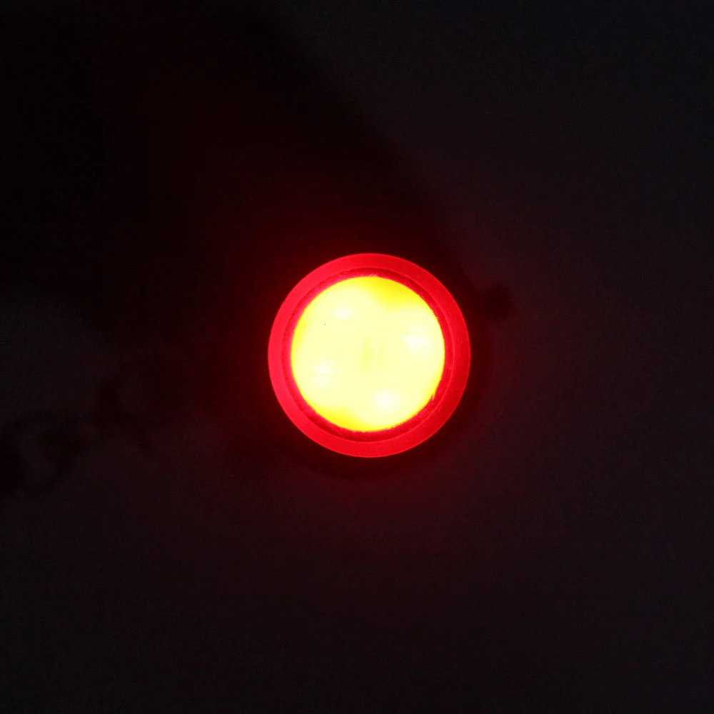 Мигает оранжевый. Загорелась лампочка зарядки аккумулятора тойота рав 4. Лампочка чек рено сандеро 2. Мигает оранжевый. Мигает оранжевый.