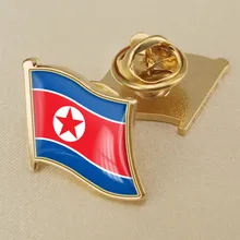 Нагрудные булавки с одним флагом из Северной Кореи