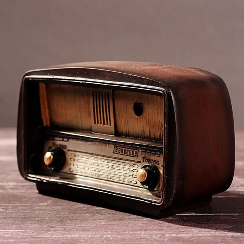

2018 New Home Decorations Vintage Old Craft Ornaments Radio Home Garden Decoration Crafts Figurines Miniatures