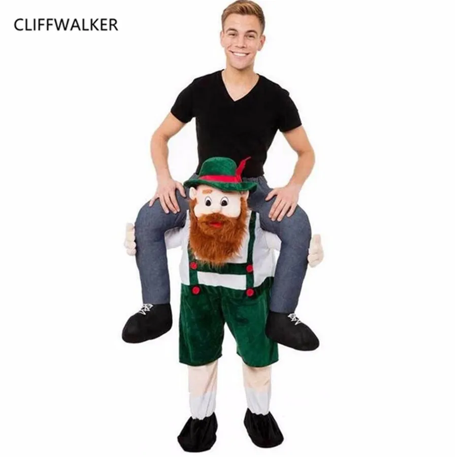 Костюм несущего человека. Костюм несущего человека. Костюм несущего человека. Костюм верхом на. Костюм гном несет человека.