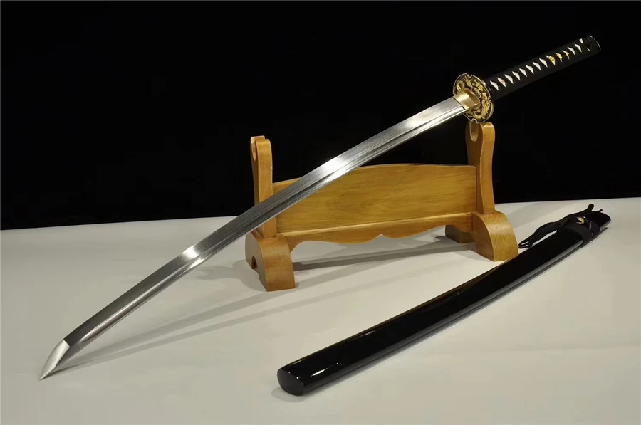 HandMade Japanese Sword Samurai Katana Sharp Folded Damascus Steel Sharp Blade And Dragon Guard Tsuba