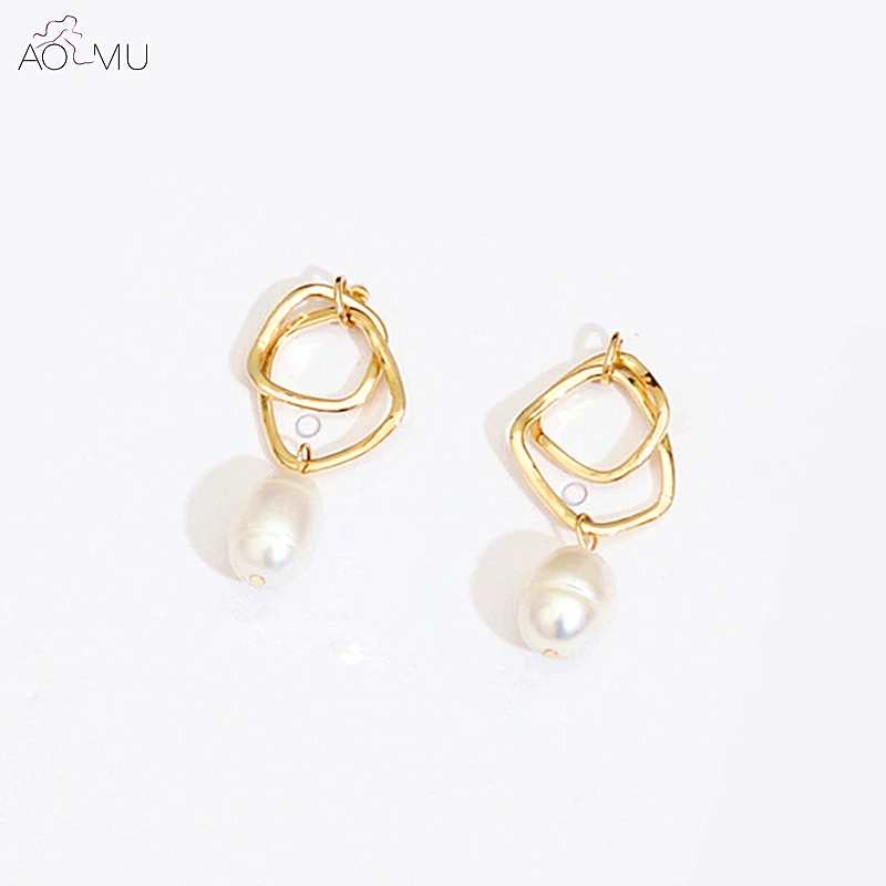 

AOMU Korea Design S925 Sterling Silver Pin Geometric Gold Metal Square Natural Irregular Freshwater Pearl Earrings for Women Gir