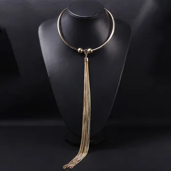 

Hot Sale Fashion Golden Long Tassel Necklace Short Clavicle Necklace Women's Exaggerated Club Party Accessories Chokers Necklace