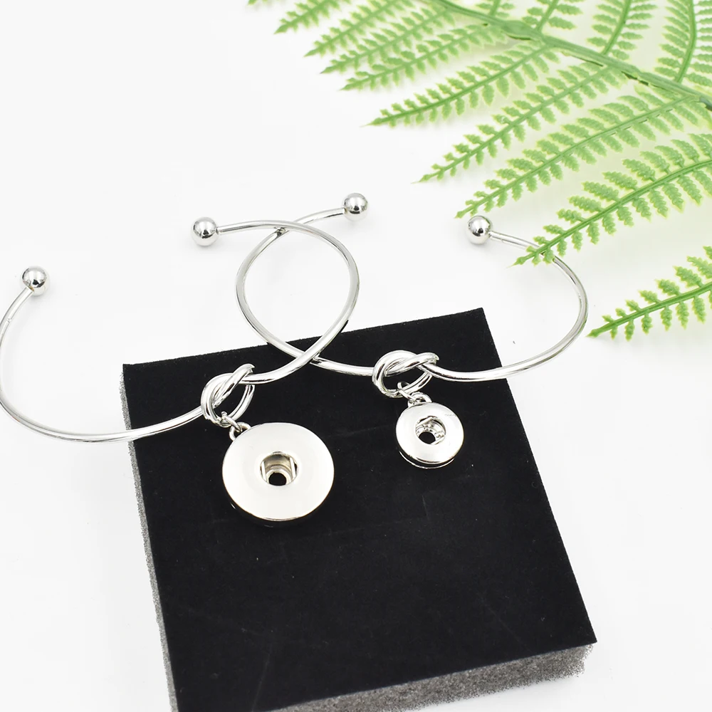 

Alloy Silver Snap Bangle Adjustable HAND STAMPED DIY Knot Bangle With 12MM 18MM Snap Button Base 2019 Snap Bangle