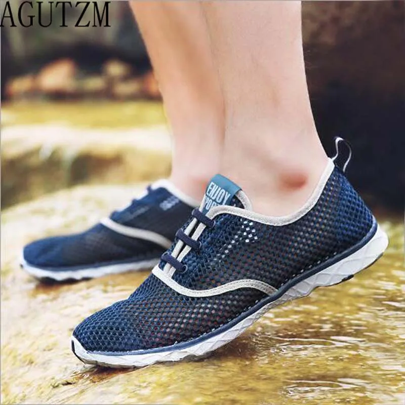 lightweight cushioned shoes