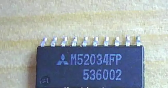 DS8113 A8285SLBT MAX731CWE ADG608BR M52034FP - Цвет: M52034FP