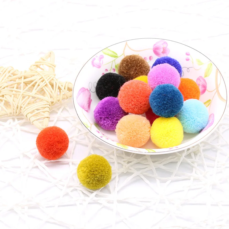 

20pcs Approx 20mm Round Yarn Pompom Balls Sewing Accessories DIY Crafts Pom Poms for Ornaments Kids Headwear Jewelry Decor