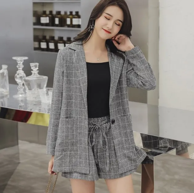 

Spring Autumn Women Two Piece Set Casual Blazer + Short Pant Plaid Pantsuit Female Summer Office Suit Women's 2 Piece Set Outfit