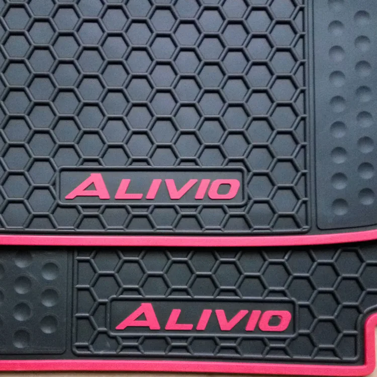 high quality waterproof anti skip no odor green latex durable carpets