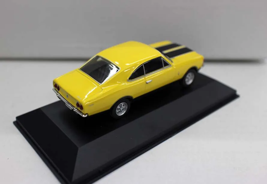 Высокое моделирование chevrolet opala ss 1976 модель, 1:43 сплав автомобиля игрушки, металлические ролики, Коллекционная модель