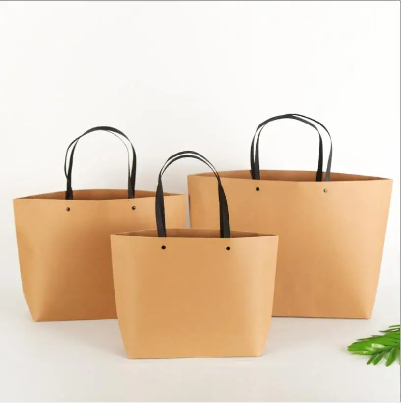 

10pcs High Quality Brown Kraft Paper Bags With Handle White Gift Bag Large Garment Package Jewelry Box Wedding Bags