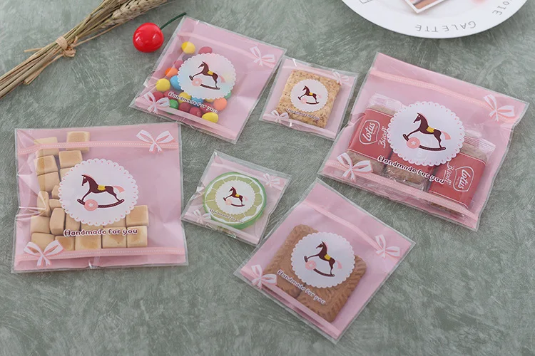 3111911296_1767426042