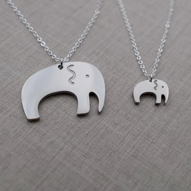 

SanLan 1pair high quality stainless steel mama and baby elephant necklace new mom gift