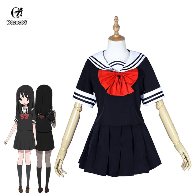 Short girl huge tits