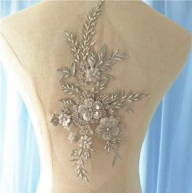 High Quality Embroidery Lace Collar Pearl Beaded Sequin 3D Flowers Lace Applique Wedding Dress Decor Neckline Floral Patch P083 - Цвет: gray