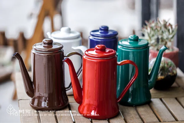 Enamel thickened water kettle retro creative imitation ceramic teapot coffee pot filter screen cold tea jug 1.1L | Дом и сад