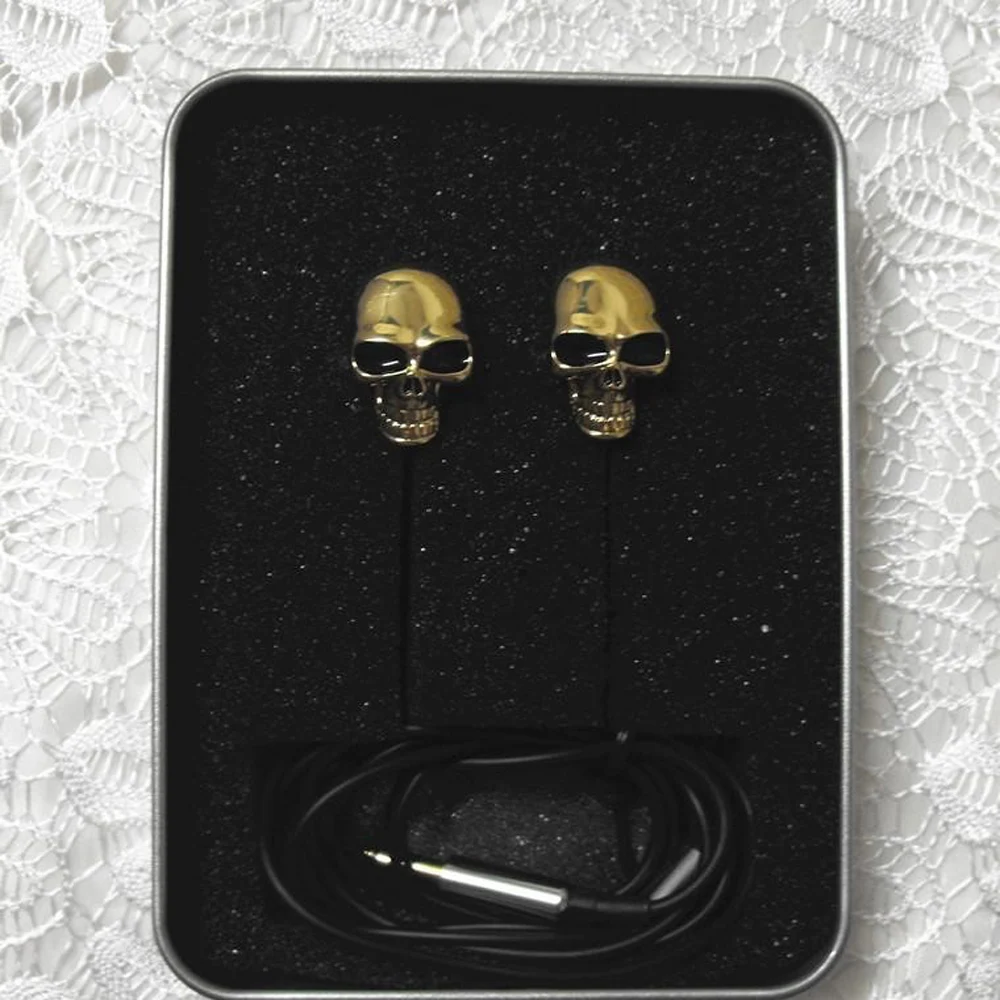 Hot-stylish-cheap-promotion-skull-earphone-with