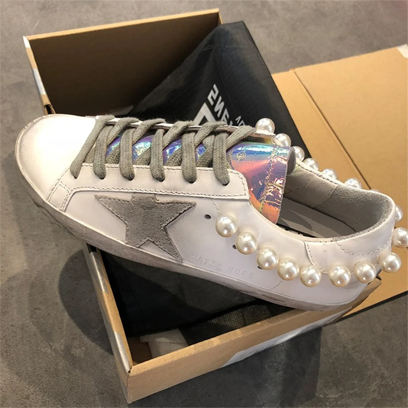 

Genuine Leather Women Casual Shoes Luxury Brand Pearl Lace Up Round Toe Flats Shoes Women Leather Do Old Dirty Shoes Retro Shoes