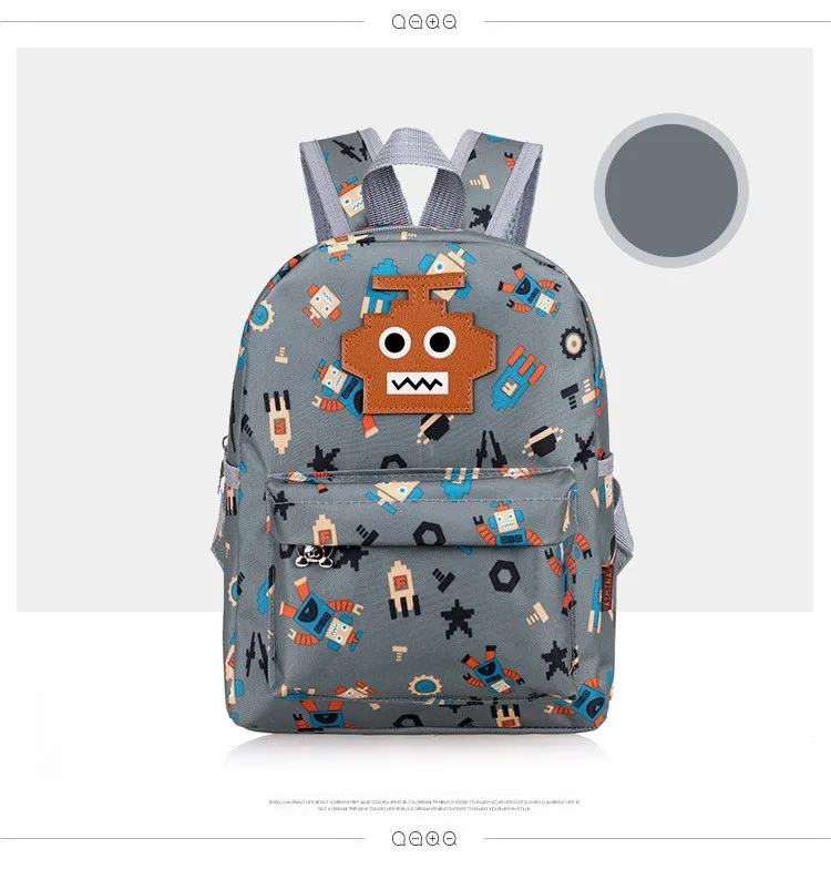 3710944687_1080743574