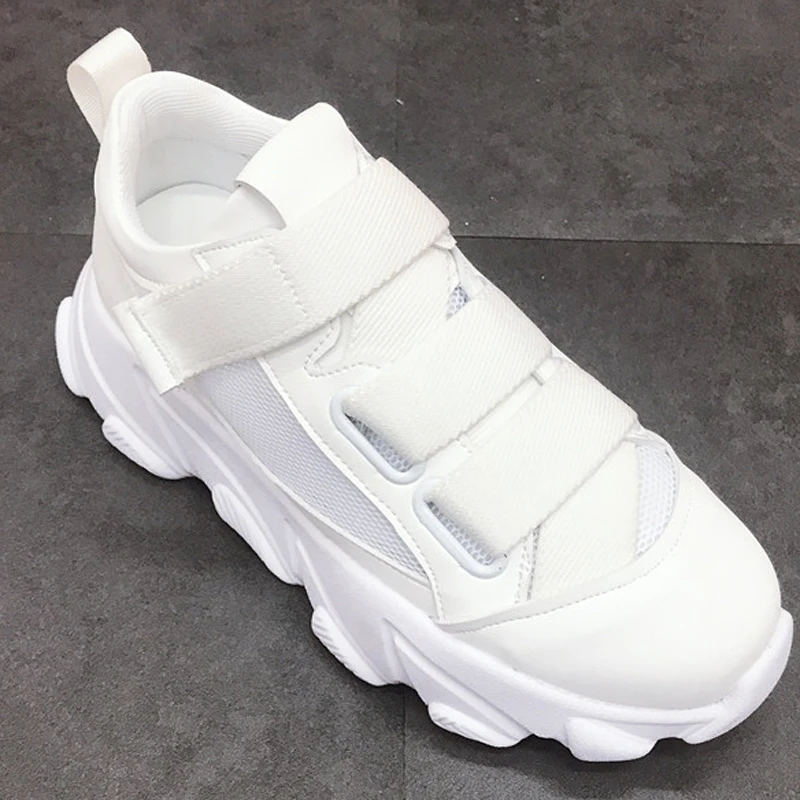 Fujin/женские кроссовки на толстой подошве; обувь на платформе; маленькие белые туфли; сетчатая дышащая Летняя обувь; женская повседневная обувь; 5 цветов - Цвет: Белый