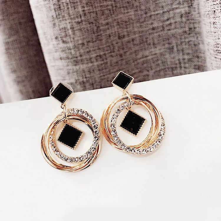 

Fashion Geometric Square Earrings Multilayer Pendant Earrings