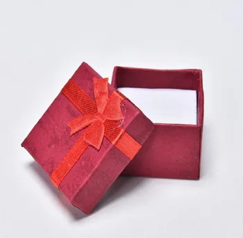 

1PC 4*4cm High Quality Jewery Organizer Box Rings Storage Box Small Gift Box For Rings Earrings 3Colors