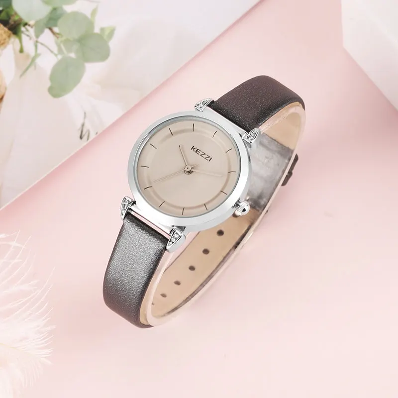 Women's bracelet watches06