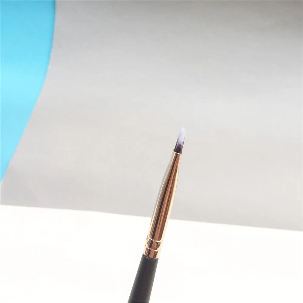 My Destiny 048 Eyeliner Brush _ 2