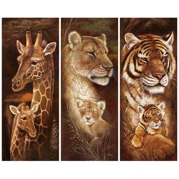 

LZAIQIZG Animal Diamond Embroidery 5D DIY Diamond Painting Christmas Tigers And Giraffes Cross Stitch Full Rhinestone Mosaic