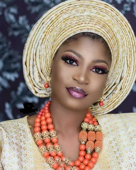 

Nigerian Wedding Jewelry Coral Beads Jewelry Set for Women Red and Gold Rose Pendant Necklace Bridal Costume Necklace Set NCL732