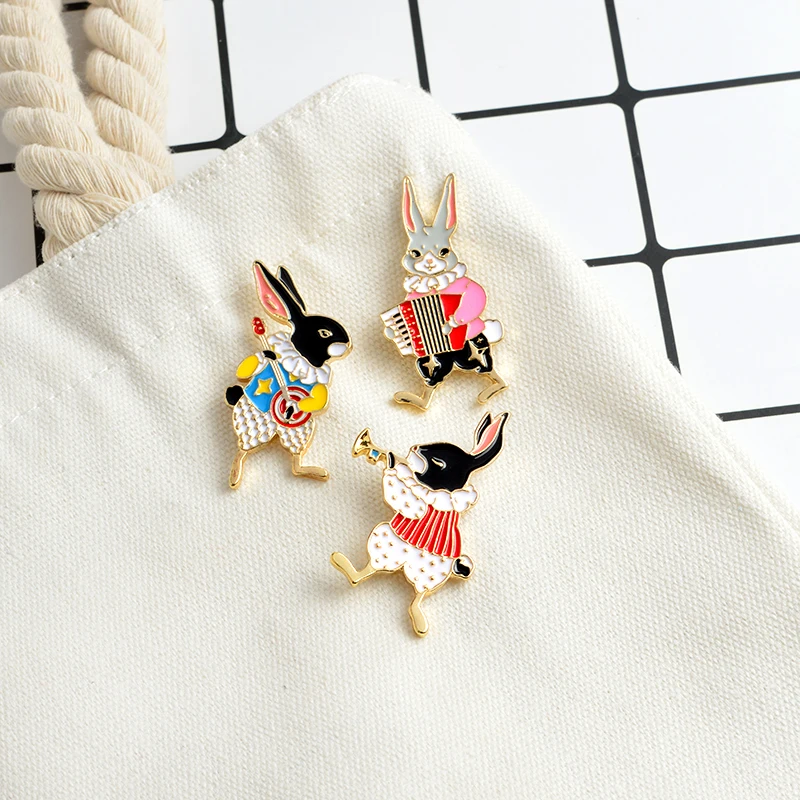 

3pcs/set Instruments Trumpet Banjo Accordion Rabbit Bunny Brooch Pins Denim jacket Shirt Collar Lapel Pin Buckle Badge Jewelry