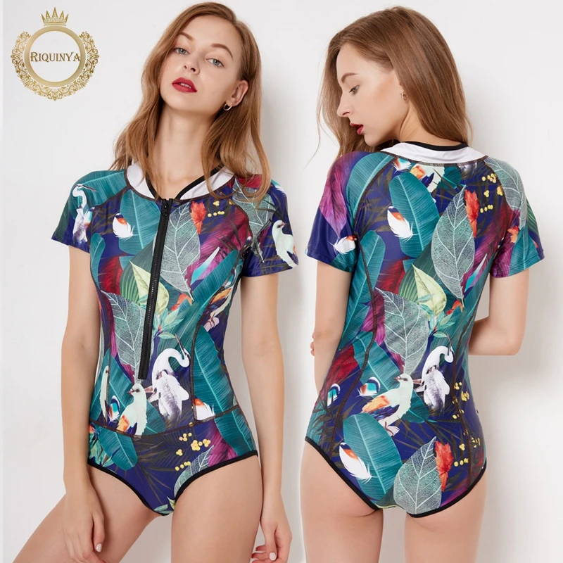 

2018 Front Zipper Monokini Women Rash Guard Half Sleeve Swimsuit Surf Swimwear Prints Bodysuit One-Piece Bathing Suit
