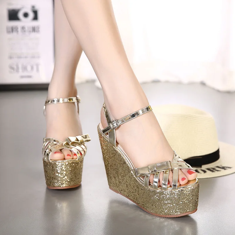 Musim Panas Baru Kedatangan 2017 Sandal Wanita Wedges High Heels