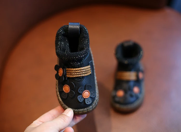 Цветы короткие сапоги детская обувь новая зима 2019 девочки малыш ребенок сапоги-снегоходы ботинки детские зимние сапоги