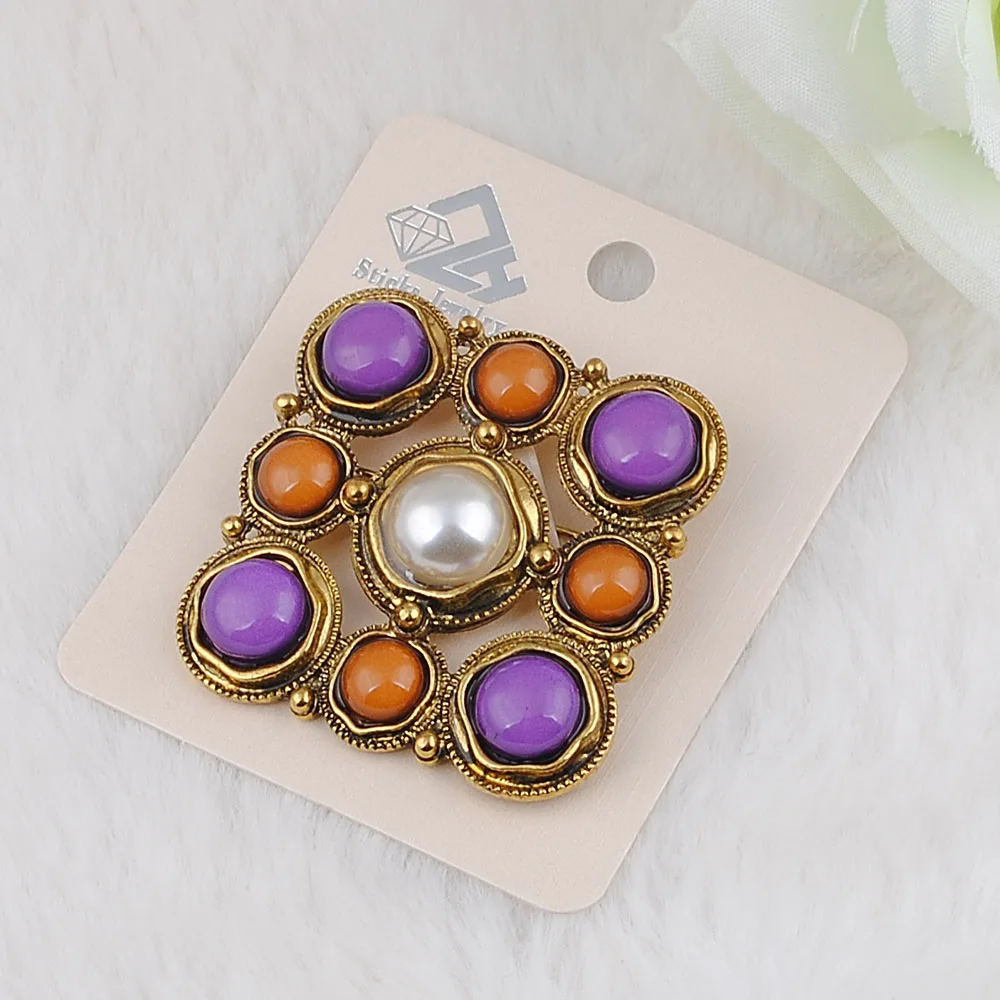 Brooches-00004 (8)
