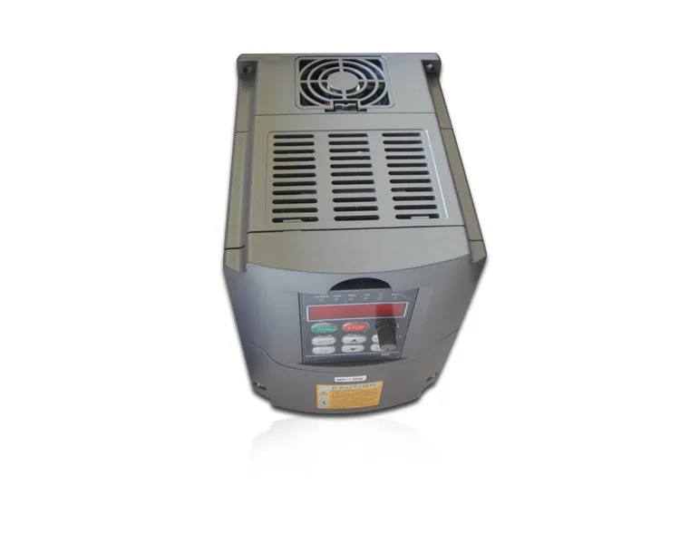 

2HP 1.5KW 400HZ VFD Inverter Frequency converter single phase 110V input 3phase 110V output 12A for Engraving spindle motor