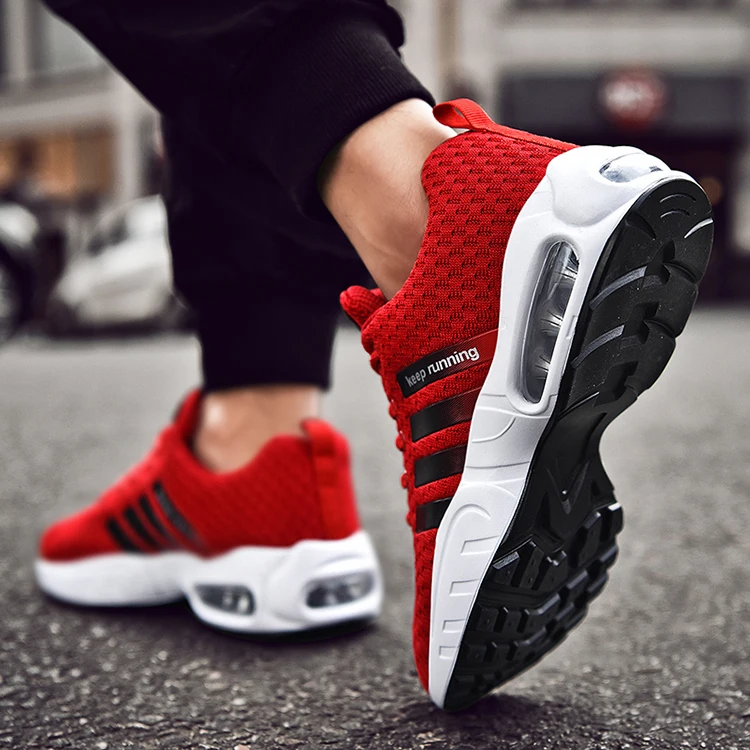 SNEAKERS (33)