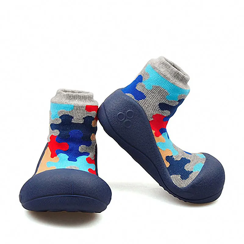 Модная обувь для маленьких девочек и мальчиков мягкие удобные нескользящие Дышащие носки для первых шагов обувь для малышей 11,5 см/12,5 см/13,5 см - Цвет: puzzle-blue