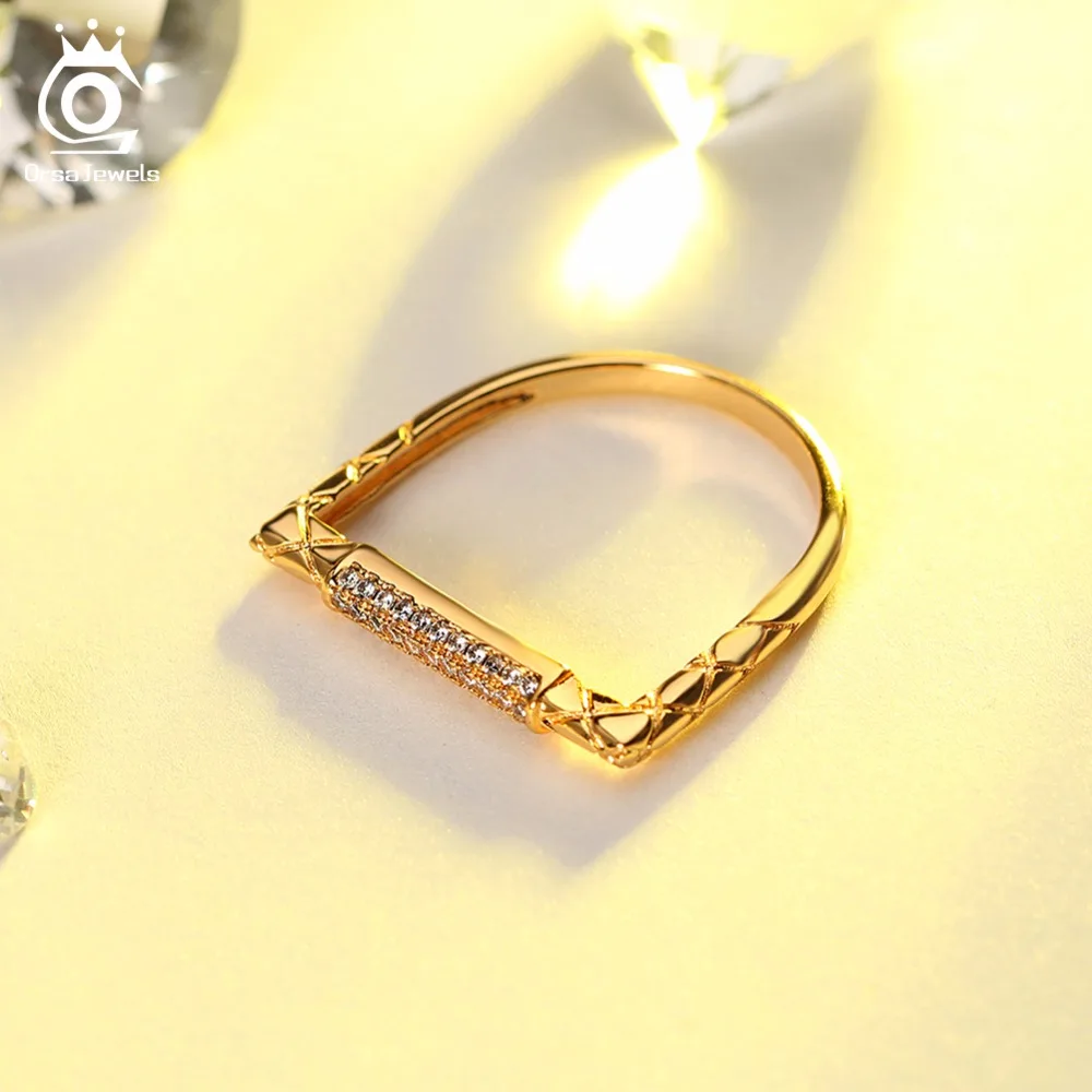 ORSA JEWELS Trendy Women Ring AAA Cubic Zircon Letter D Shape Design Gold-Color Jewelry Luxury Party Gift Rings For Female OMR17