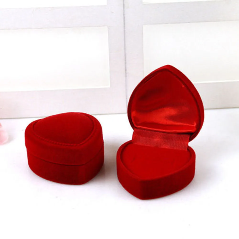 

Mini Cute Red Carrying Cases Foldable Red Heart Shaped Ring Box For Rings Lid Open Velvet Display Box Jewelry Packaging Case