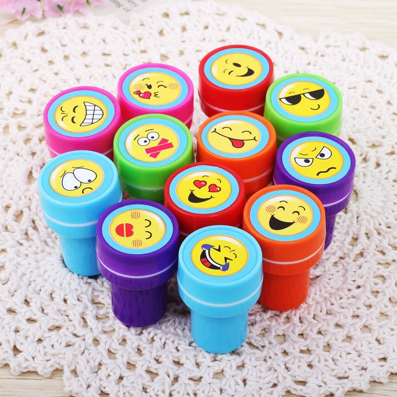 

12PCS Kids Novelty Toys Funny Toys for Kids Self-ink Stamps Emoticon Fruit Animals Seal Toys Kids Party Favors Event HH01