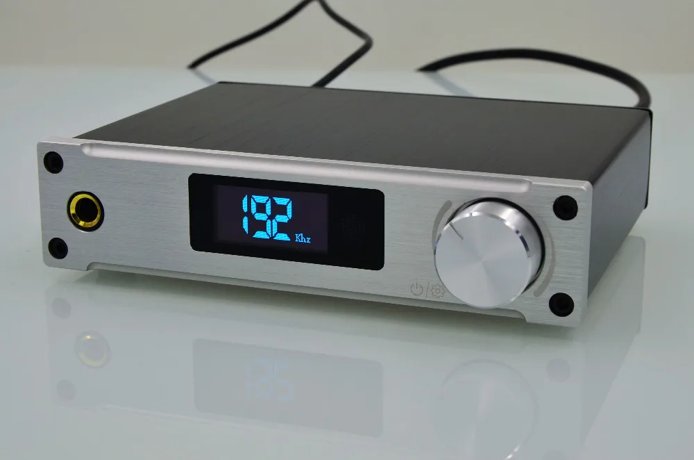 Baratos 2018 nuevo aliantek D8 amplificador de Audio Digital completo entrada USB XMOS Coaxial óptico AUX 80W * 2 24Bit 192KHz DC28V 4.3A