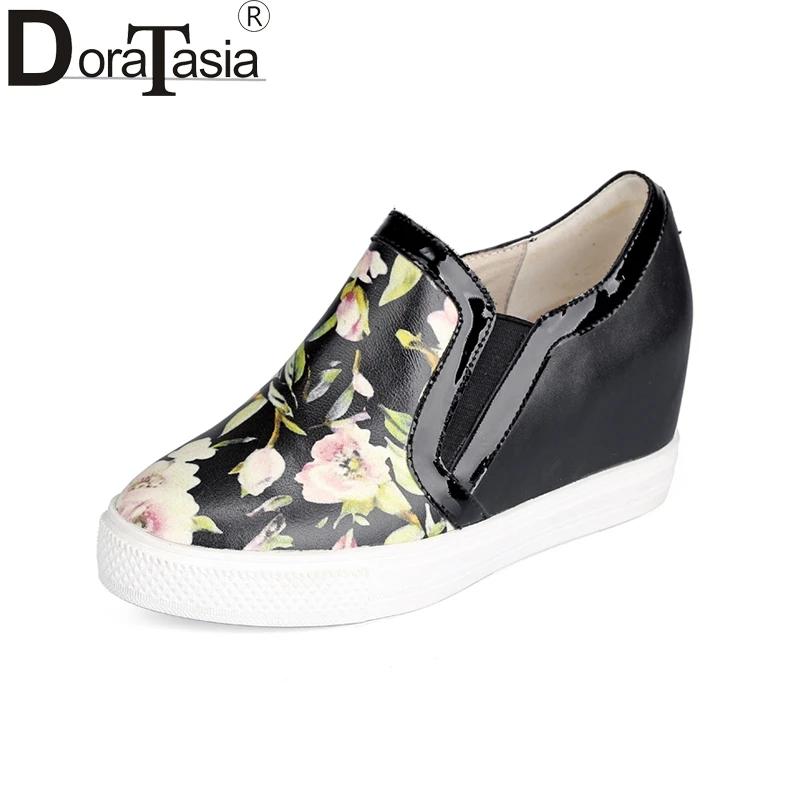 

DoraTasia 2018 Genuine Leather Fashion Brand Wholesale Sneaker Shoes Woman Soft Black Women Shoes Woman Elastic Band
