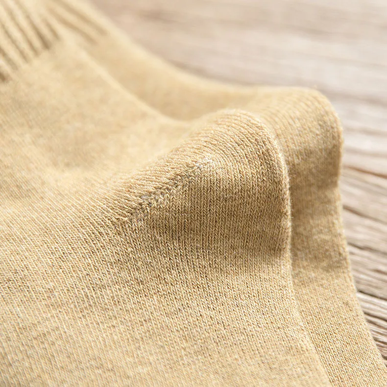 Для женщин хлопковые носки 2019 осень-зима Модные Носки с рисунком медведя из мультика вышивка одноцветная женские Популярные Милые простые